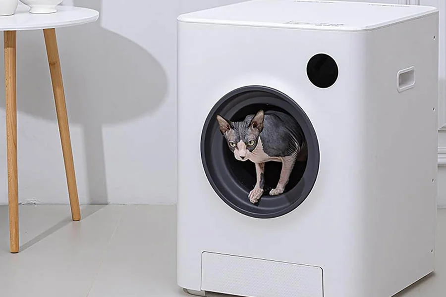 litter box for two cats